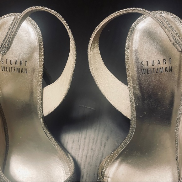 Stuart Weitzman Stiletto Slingback Sandals - Women 8.5 - Silver Metallic - Picture 3 of 8